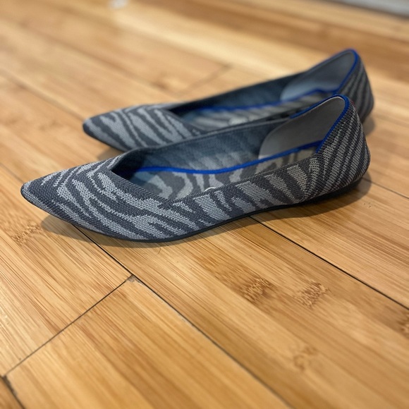 rothys grey zebra